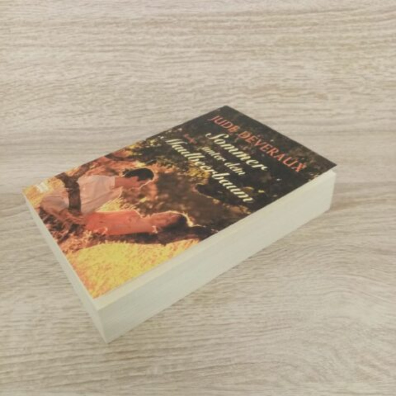 Jude Deveraux-Sommer unter dem Maulbeerbaum.