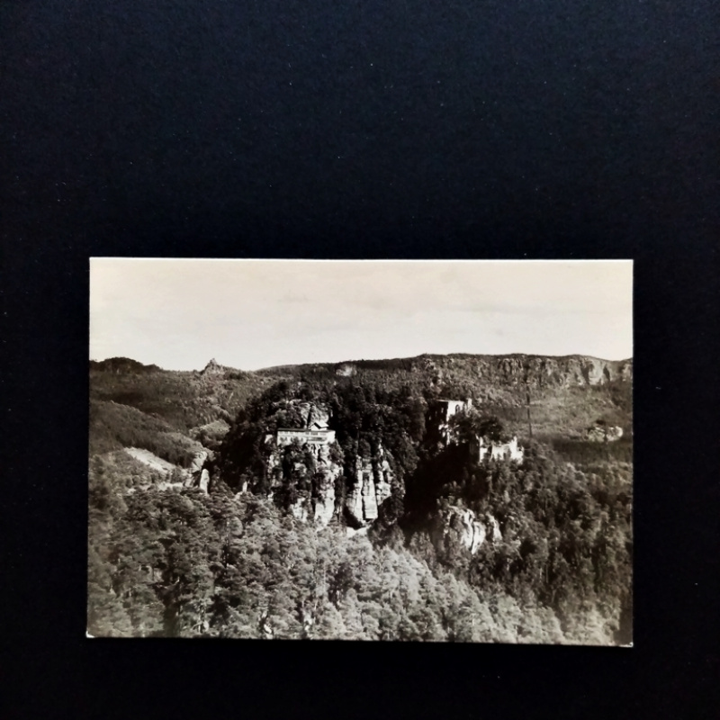 Ansichtskarte-Berg Oybin mit Schartenstein.