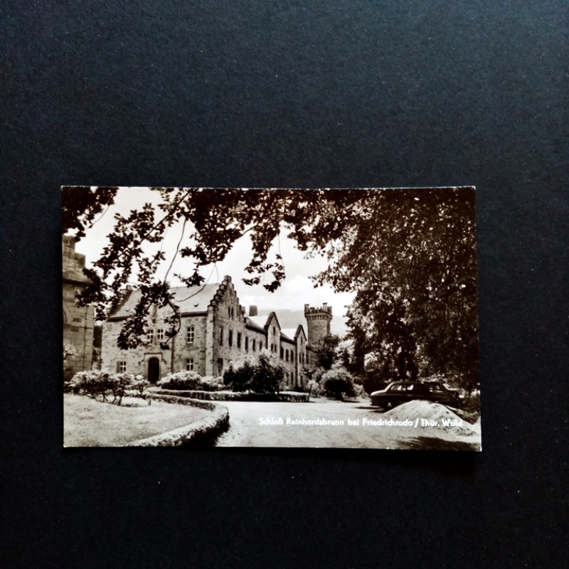 Ansichtskarte-Friedrichroda-Thür. Wald.Schloß Rheinhardsbrunn.