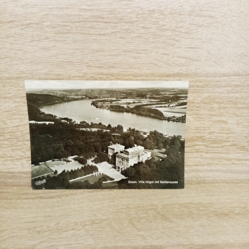 AK-256-Essen. Villa Hügel mit Baldeneysee.