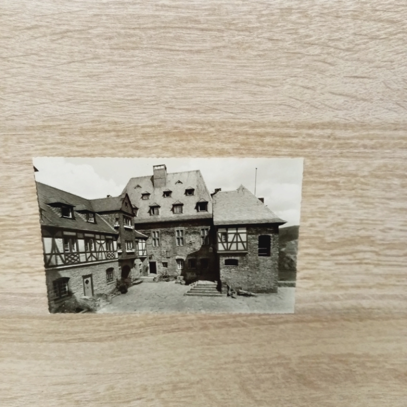 Ak-683-Bacharach am Rhein. Jugendburg Stahleck-Hofpartie.